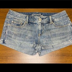 American Eagle Outfitters sorts with glitter